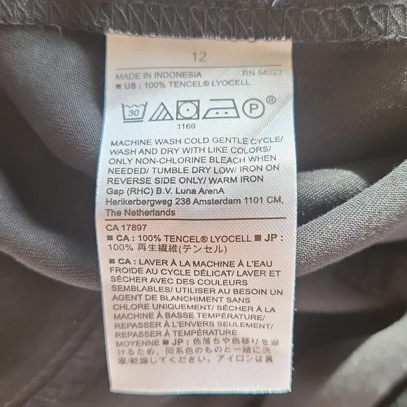 NWT BANANA REPUBLIC BLACK BUTTON DOWN JUMPSUIT - Picture 13 of 15